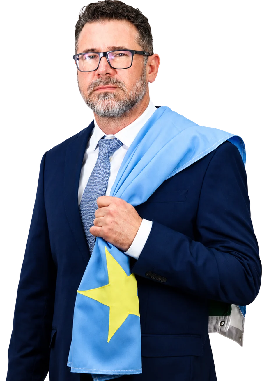 Marcos Pollon com a bandeira de Mato Grosso do Sul